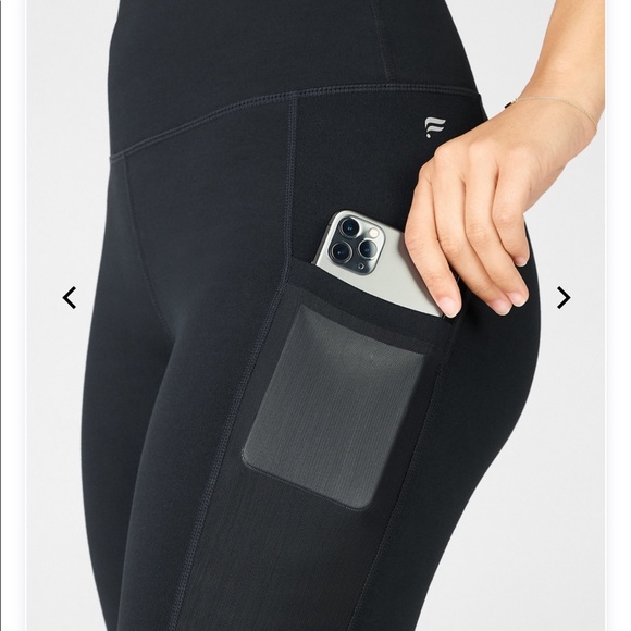 Fabletics powerhold mesh capris leggings black - Picture 3 of 9